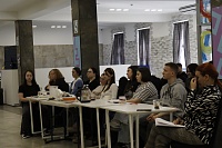 Учебный Центр «Активное Образование» посетили гости — студенты 3 курса направления «Социальная работа» Южно-Сахалинского педагогического колледжа СахГУ. - фото № 2