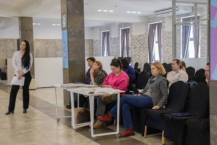 Публичная защита и предварительная экспертиза проектов для НКО Сахалинской области, планирующих участие в конкурсе Фонда президентских грантов.
