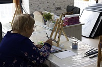 Частная Художественная Школа "Малевичи" проводит специальные курсы по живописи для жителей Южно-Сахалинска старше 55 лет в рамках проекта «Университет старшего поколения». - фото № 3