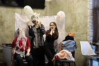 В эту пугающую ночь всех святых прошло тайное собрание закрытого клуба - фото № 2