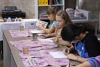 Провели творческую и образовательную субботу с детьми и родителями. - фото № 2