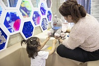 В минувшие выходные в нашем центре снова царила атмосфера совместного творчества. Состоялась очередная встреча в рамках проекта «Семейные выходные» для детей с инвалидностью и их семей. - фото № 2